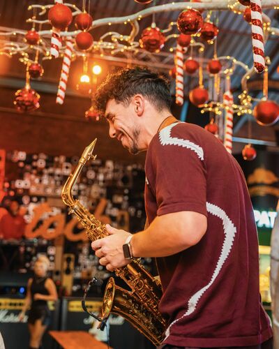 SaXmas Showcase at Blackstock Market | Liverpool